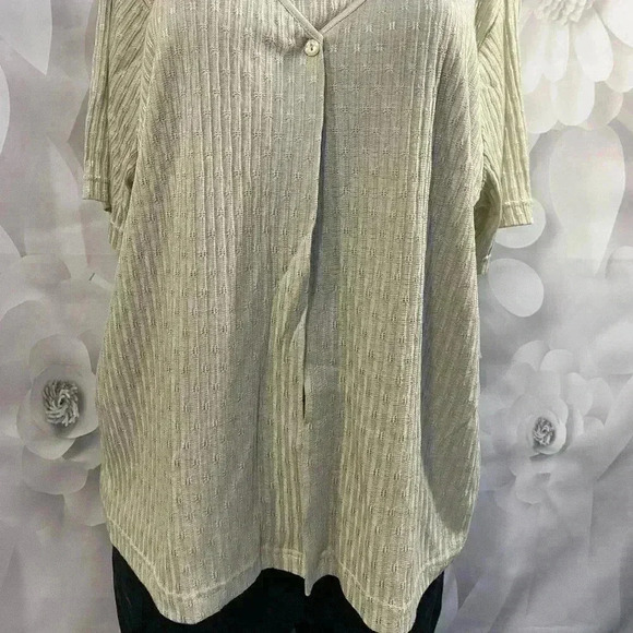 Extra Point Womens 2X Tan Short Sleeve Blouse - Picture 7 of 7